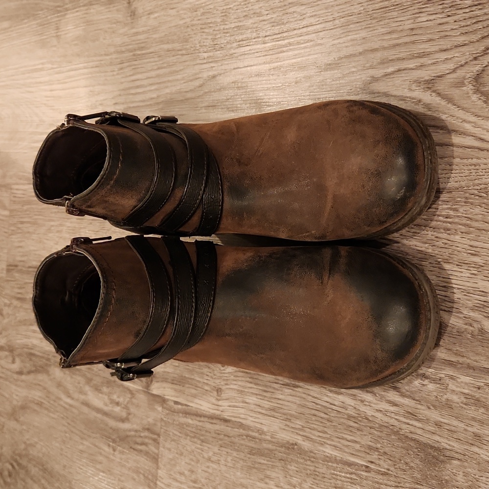 Sonoma Ankle Boot Size 9.5